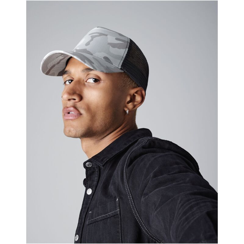 Camo Snapback Trucker Thumbnail