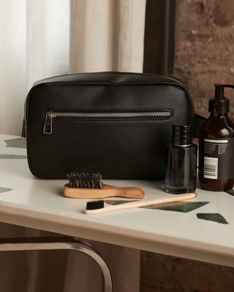 Tailored Luxe Wash Bag Thumbnail