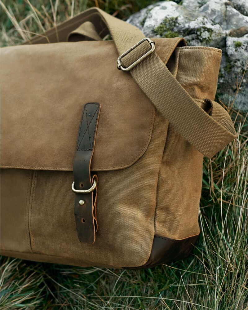 Heritage Waxed Canvas Messenger Thumbnail