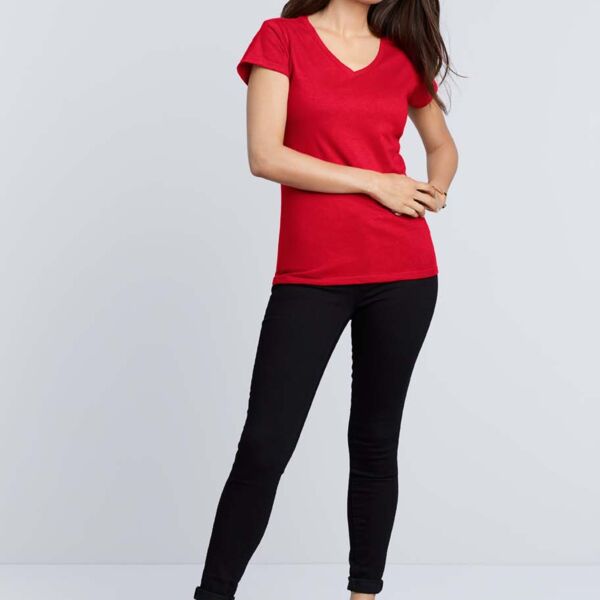 T-shirt donna con scollatura a V Gildan Softstyle® Thumbnail
