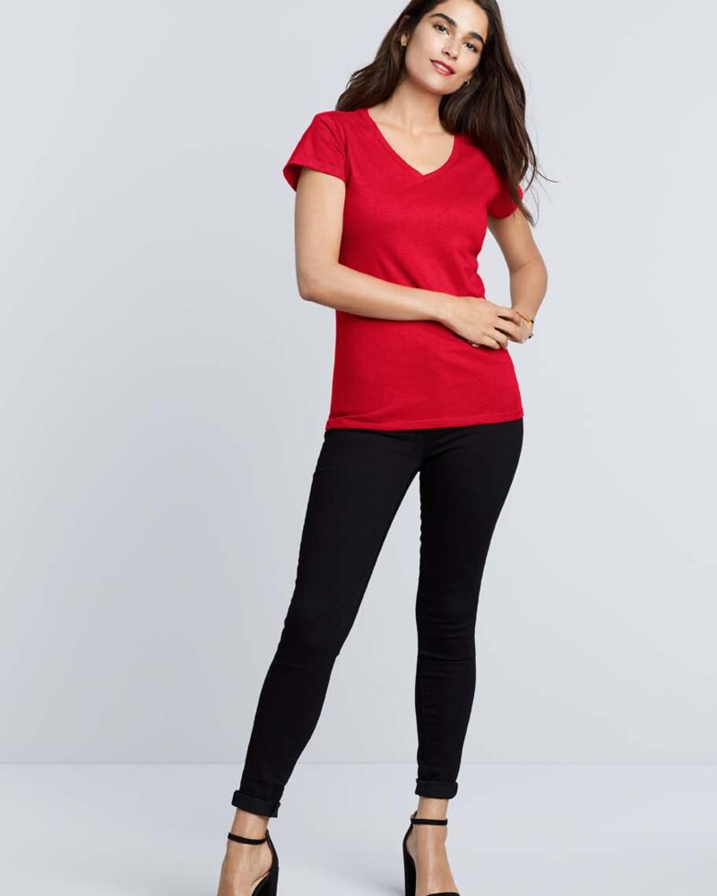 T-shirt donna con scollatura a V Gildan Softstyle® Thumbnail
