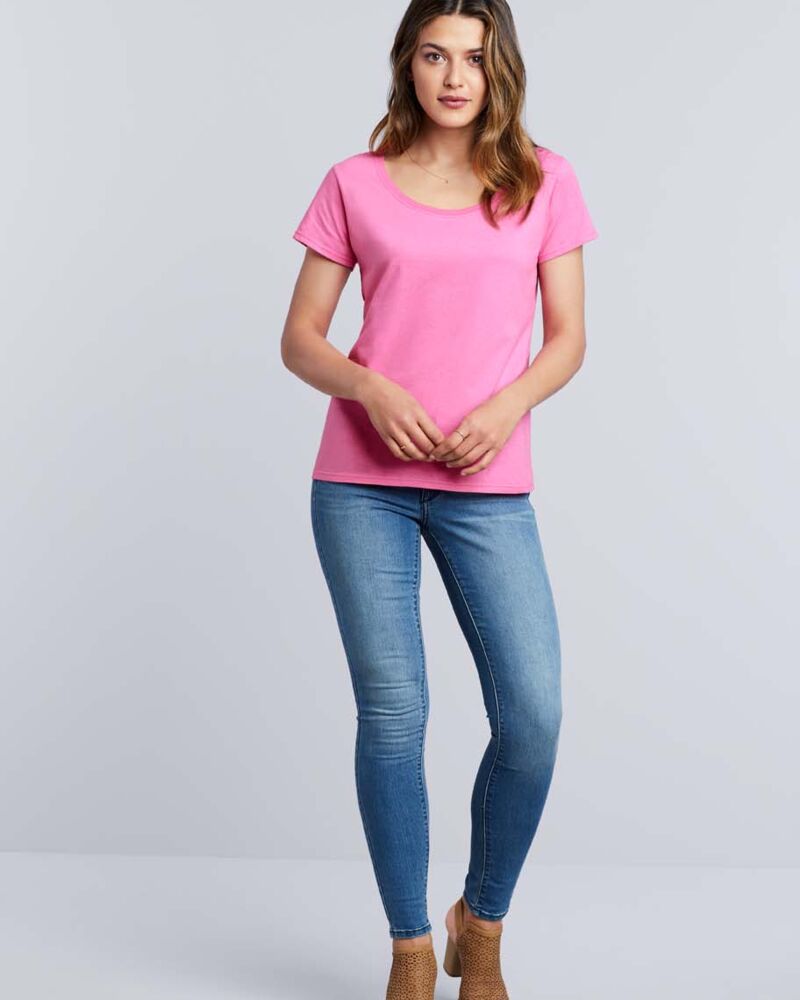 T-shirt donna profondo scollo Softstyle® Thumbnail