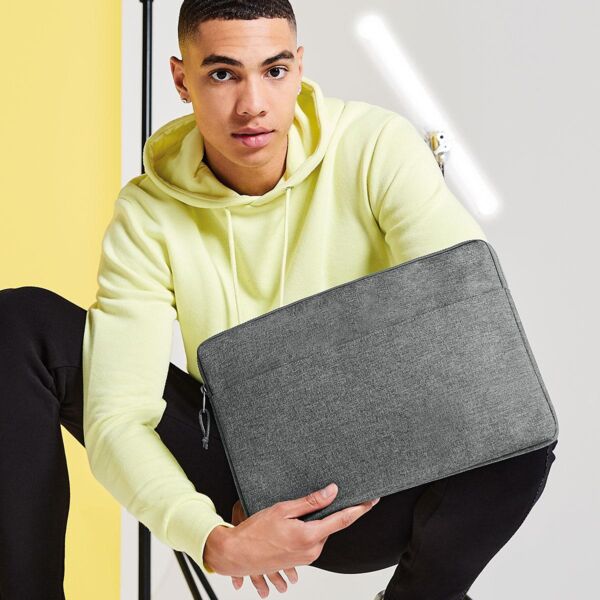 Essential 15" Laptop Case Thumbnail